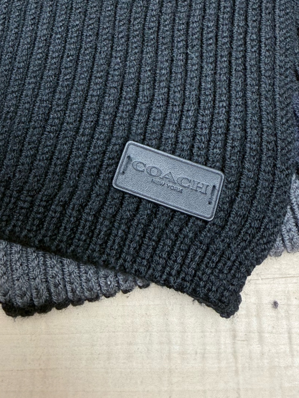 NWT Coach 100% Wool Black Gray Stripe Wool Varsity Scarf Preppy - Picture 3 of 5